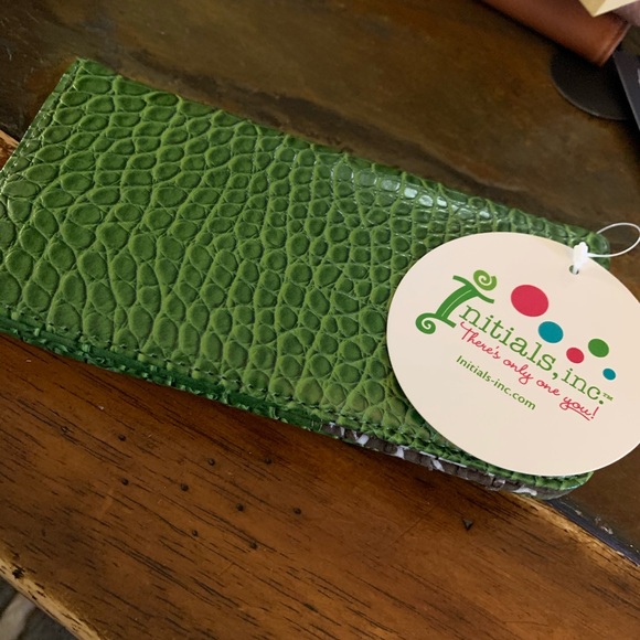 Slimline green leather wallet from Initials - Picture 4 of 4